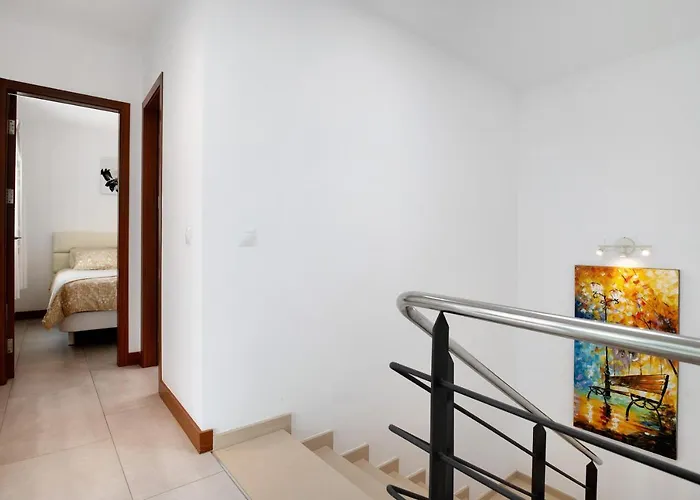 Khaleesi Playa Blanca (Lanzarote)